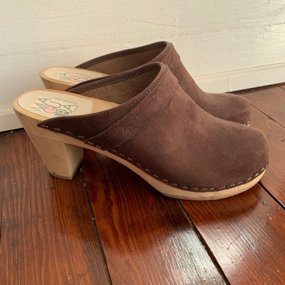 Maguba Clogs - Picture 4 of 4